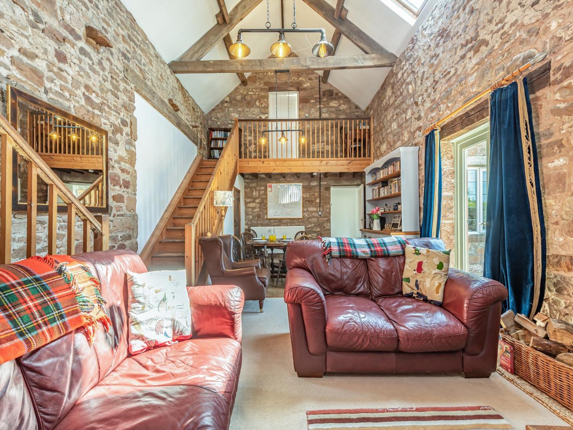 Haytongate Barn Villa Walton  Exterior photo