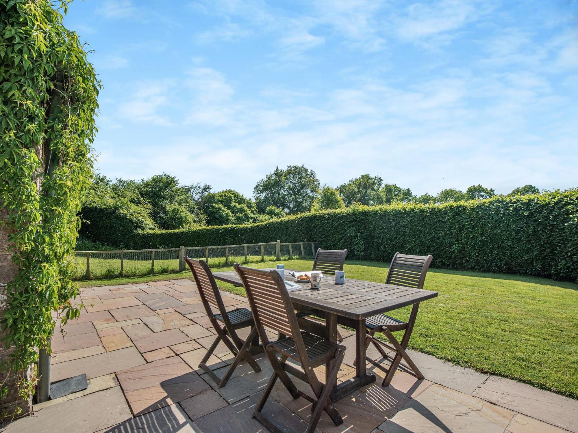 Haytongate Barn Villa Walton  Exterior photo